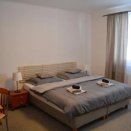 Apartment Misell *